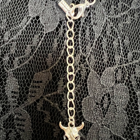 Steer Skull Spooky Necklace with a paranormal vibe - Picture 7 of 10